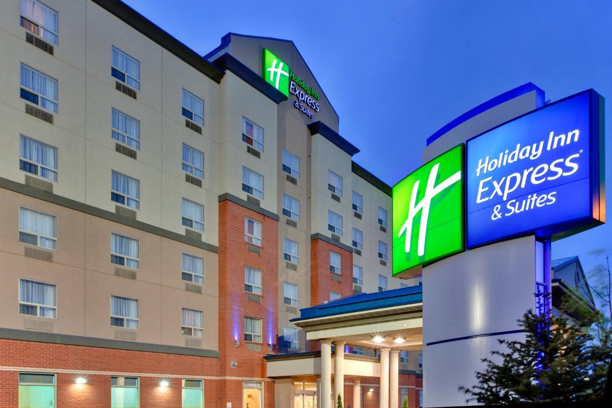 Holiday Inn Express Hotel & Suites-Edmonton South, An Ihg Hotel Екстериор снимка